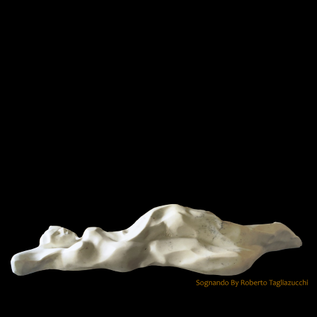 SOGNANDO - scultura in marmo statuario  di Roberto Tagliazucchi